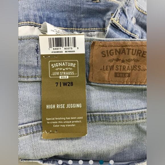 Signature Levi High Rise Jeggings 7 28W Light Wash - Picture 7 of 9